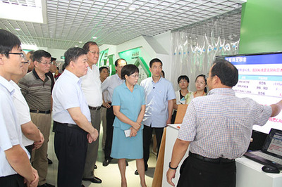 全國(guó)人大常委會(huì)副委員長(zhǎng)陳竺調(diào)研寧波材料所